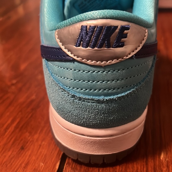 Nike SB Fury Dunk Sneakers - Picture 2 of 6